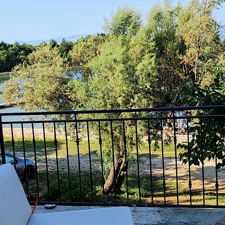 Seaview Holiday Apartment, Fresh & Renovated * נין